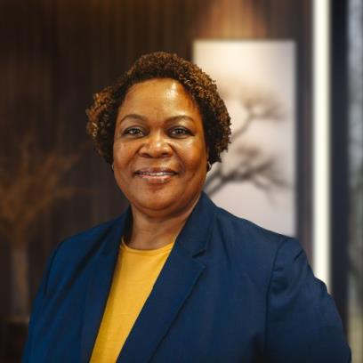 Gloria Spencer — Mortgage Loan Officer